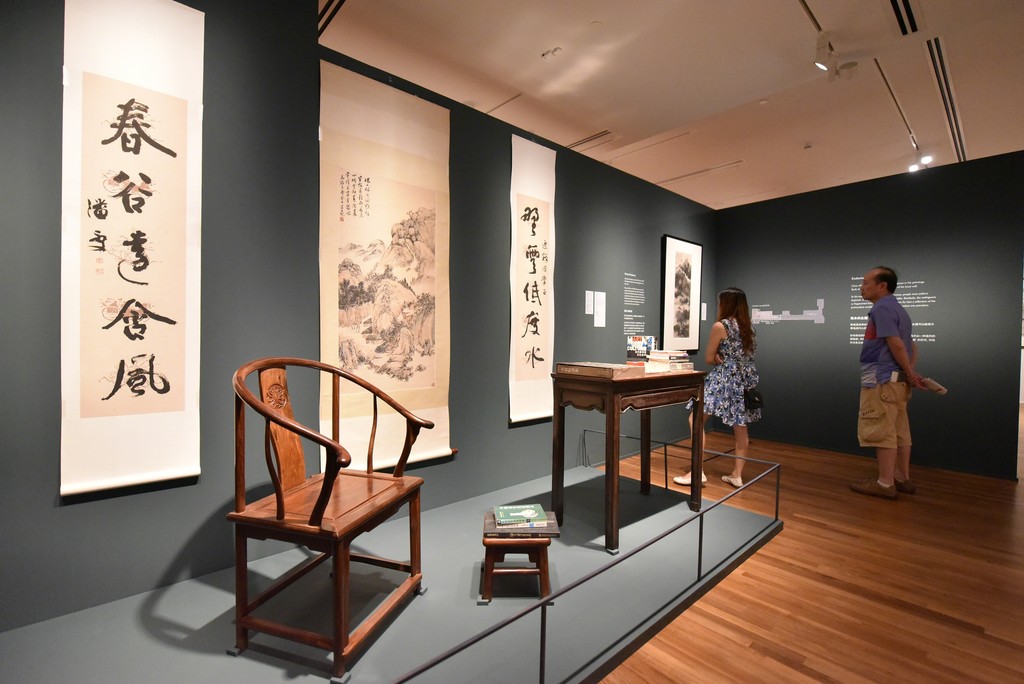 Installation view of "After the Rain: A Reflection of Chua Ek Kay’s artistic journey" at National Gallery Singapore (2015-2016) Installation view of "After the Rain: A Reflection of Chua Ek Kay’s artistic journey" at National Gallery Singapore (2015-2016)