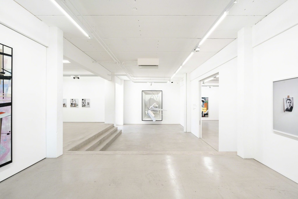 Installation view Edgar Leciejewski / Oskar Rink – DEN GANZEN TAG AM STRAND, G2 Kunsthalle Leipzig, 8 June – 23 September 2018, photo: Dotgain.info © the artists & G2 Kunsthalle Leipzig Installation view Edgar Leciejewski / Oskar Rink – DEN GANZEN TAG AM STRAND, G2 Kunsthalle Leipzig, 8 June – 23 September 2018, photo: Dotgain.info © the artists & G2 Kunsthalle Leipzig