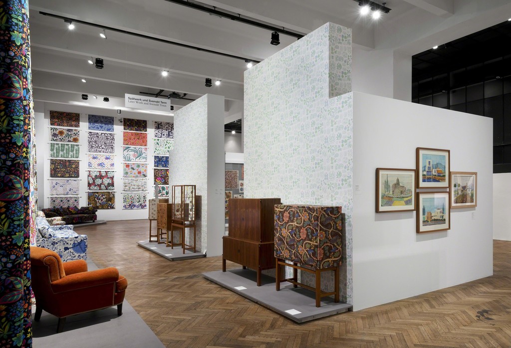 MAK Exhibition View, 2015, JOSEF FRANK: Against Design
MAK Exhibition Hall
© MAK/Aslan Kudrnofsky MAK Exhibition View, 2015, JOSEF FRANK: Against Design
MAK Exhibition Hall
© MAK/Aslan Kudrnofsky