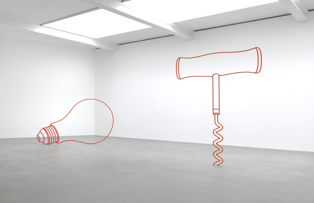 Artwork © Michael Craig-Martin. Photo: Mike Bruce. Courtesy the artist and Gagosian. Artwork © Michael Craig-Martin. Photo: Mike Bruce. Courtesy the artist and Gagosian.