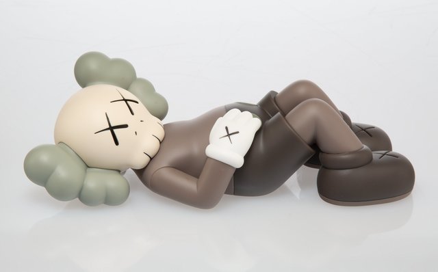 KAWS, ‘Holiday: Japan (Brown)’, 2019, Sculpture, Painted cast vinyl, Heritage Auctions