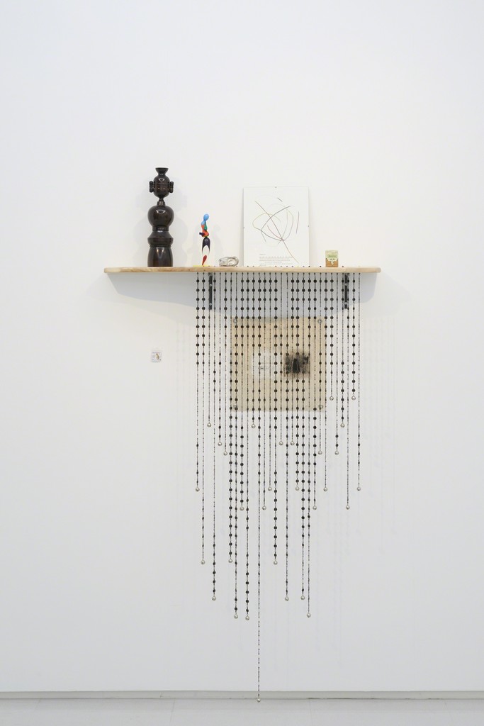 Installation view from “Humor Identification” 8/ ART GALLERY/ Tomio Koyama Gallery, 2017 ©Atsushi Nishijima, photo by Kenji Takahashi Installation view from “Humor Identification” 8/ ART GALLERY/ Tomio Koyama Gallery, 2017 ©Atsushi Nishijima, photo by Kenji Takahashi