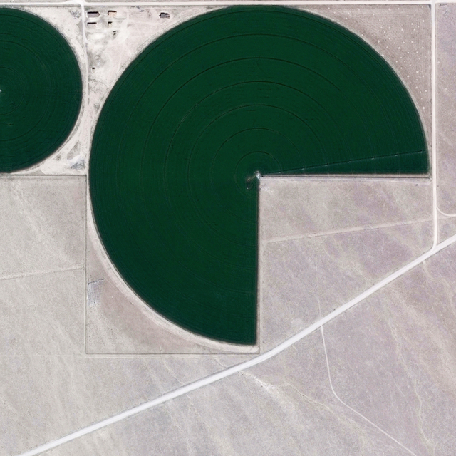 Mojave Desert 373807N1154446W