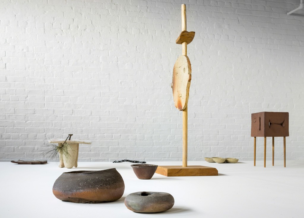 Installation view, "Isamu Noguchi: Functional Ceramics." January 27–July 24, 2016. © The Isamu Noguchi Foundation and Garden Museum, New York. Photo: Nicholas Knight. Installation view, "Isamu Noguchi: Functional Ceramics." January 27–July 24, 2016. © The Isamu Noguchi Foundation and Garden Museum, New York. Photo: Nicholas Knight.