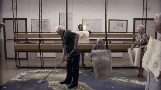 Rosa Barba, The Empirical Effect, 27 min, 16mm transfered to blueray, 2009, courtesy of the artist Rosa Barba, The Empirical Effect, 27 min, 16mm transfered to blueray, 2009, courtesy of the artist