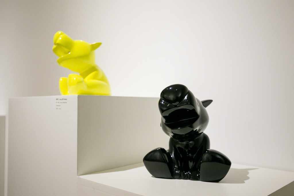 "Enjoy, 2018" in black and yellow
2018©Powen Gallery "Enjoy, 2018" in black and yellow
2018©Powen Gallery