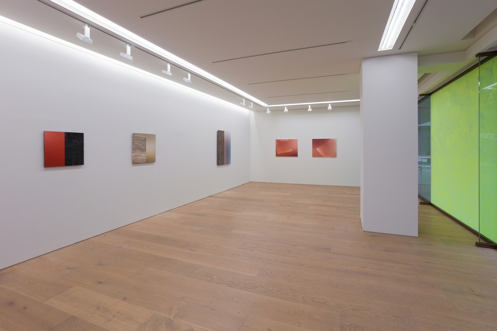 View of the exhibition at Perrotin Tokyo
July 11 – August 18, 2018
© Photo: Kei Okano Courtesy of the artist & Perrotin View of the exhibition at Perrotin Tokyo
July 11 – August 18, 2018
© Photo: Kei Okano Courtesy of the artist & Perrotin
