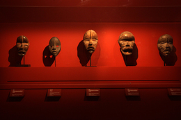 "The Masters of Sculpture from Ivory Coast." From April 14 to July 26, 2015. © Musée du quai Branly, photo: Gautier Deblonde "The Masters of Sculpture from Ivory Coast." From April 14 to July 26, 2015. © Musée du quai Branly, photo: Gautier Deblonde