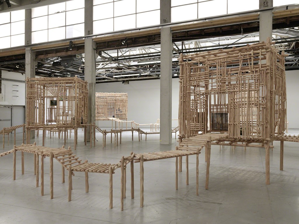 Exhibition view of Sara Favriau, La redite en somme, ne s’amuse pas de sa répétition singulière, Palais de Tokyo (19.02 – 16.05.2016). Courtesy of the artist & Galerie Maubert (Paris). Photo: André Morin. Exhibition view of Sara Favriau, La redite en somme, ne s’amuse pas de sa répétition singulière, Palais de Tokyo (19.02 – 16.05.2016). Courtesy of the artist & Galerie Maubert (Paris). Photo: André Morin.