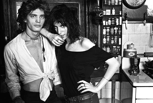 Norman Seeff, ‘Robert Mapplethorpe and Patti Smith ’, 1969, Fahey/Klein Gallery