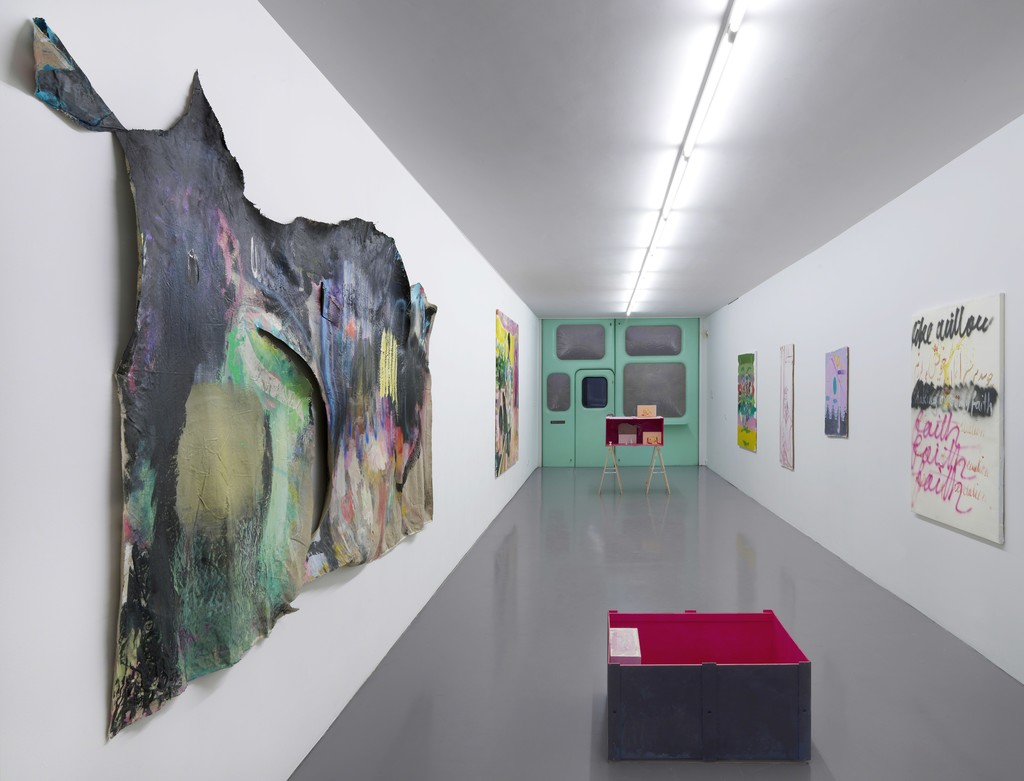 Sam Samiee, Casino Copernicus, exhibition overview, 2018, Galerie Fons Welters, Amsterdam. Sam Samiee, Casino Copernicus, exhibition overview, 2018, Galerie Fons Welters, Amsterdam.