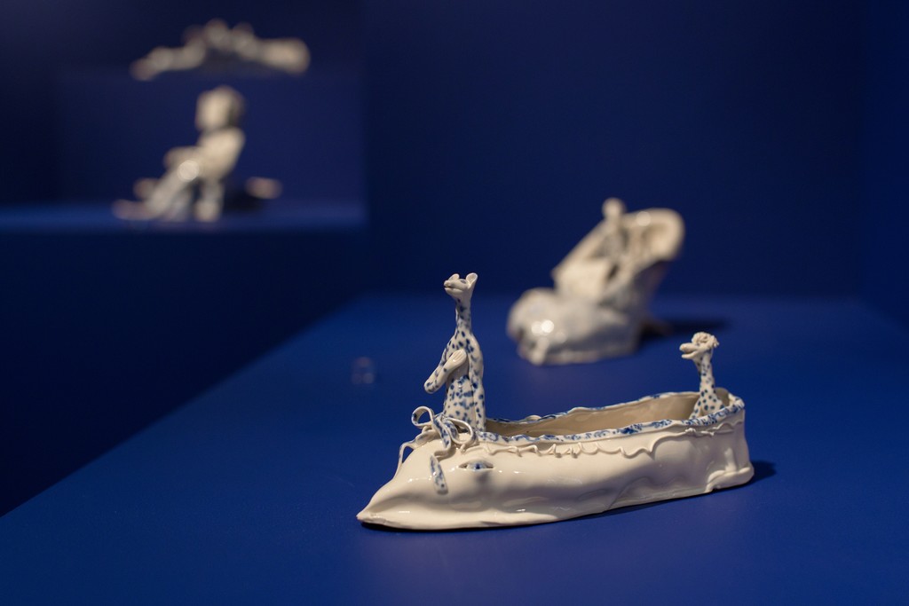Installation view of 'Coille Hooven: Tell It By Heart', 2016. Photo by Jenna Bascom. Courtesy of the Museum of Arts and Design. Installation view of 'Coille Hooven: Tell It By Heart', 2016. Photo by Jenna Bascom. Courtesy of the Museum of Arts and Design.