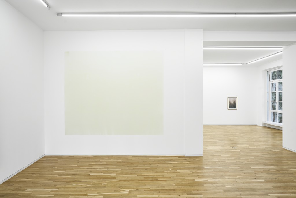 Exhibition view Jahn und Jahn, Munich, Navid Nuur, Courtesy of the artist and Galerie Max Hetzler, Berlin | Paris | London; Lucian Indrei, Courtesy of the artist and Lateral ArtSpace, Cluj Exhibition view Jahn und Jahn, Munich, Navid Nuur, Courtesy of the artist and Galerie Max Hetzler, Berlin | Paris | London; Lucian Indrei, Courtesy of the artist and Lateral ArtSpace, Cluj