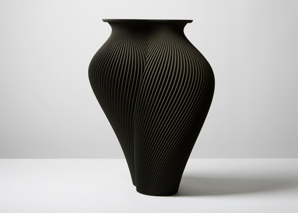 The Bali Art Companion Cremation Urn Is Crafted By One Of The Great Porcelain Masters Of Our Time Each Piece Is Unique In Cr Companion Urns Urn Cremation Urns