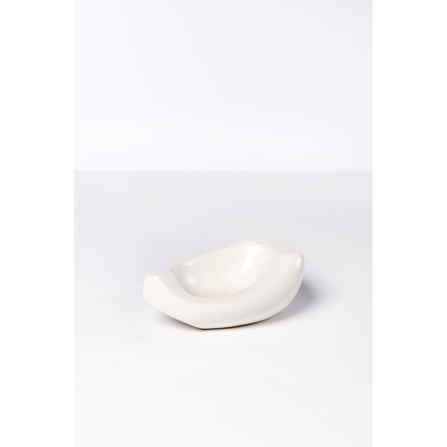 Georges Jouve, ‘Tray’, near 1950, Design/Decorative Art, Céramique émaillée blanche, PIASA