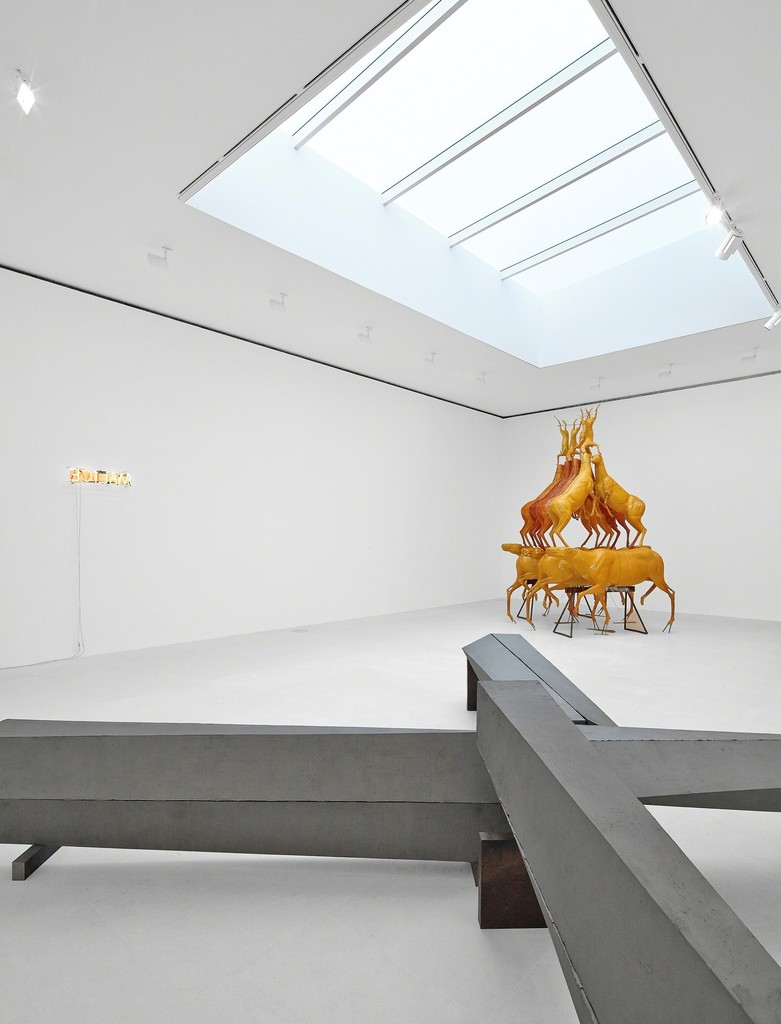 BRUCE NAUMAN Installation views, Gagosian Gallery Paris
© Bruce Nauman/ADAGP, Paris 2015. Courtesy Gagosian Gallery. Photography by Thomas Lannes. BRUCE NAUMAN Installation views, Gagosian Gallery Paris
© Bruce Nauman/ADAGP, Paris 2015. Courtesy Gagosian Gallery. Photography by Thomas Lannes.