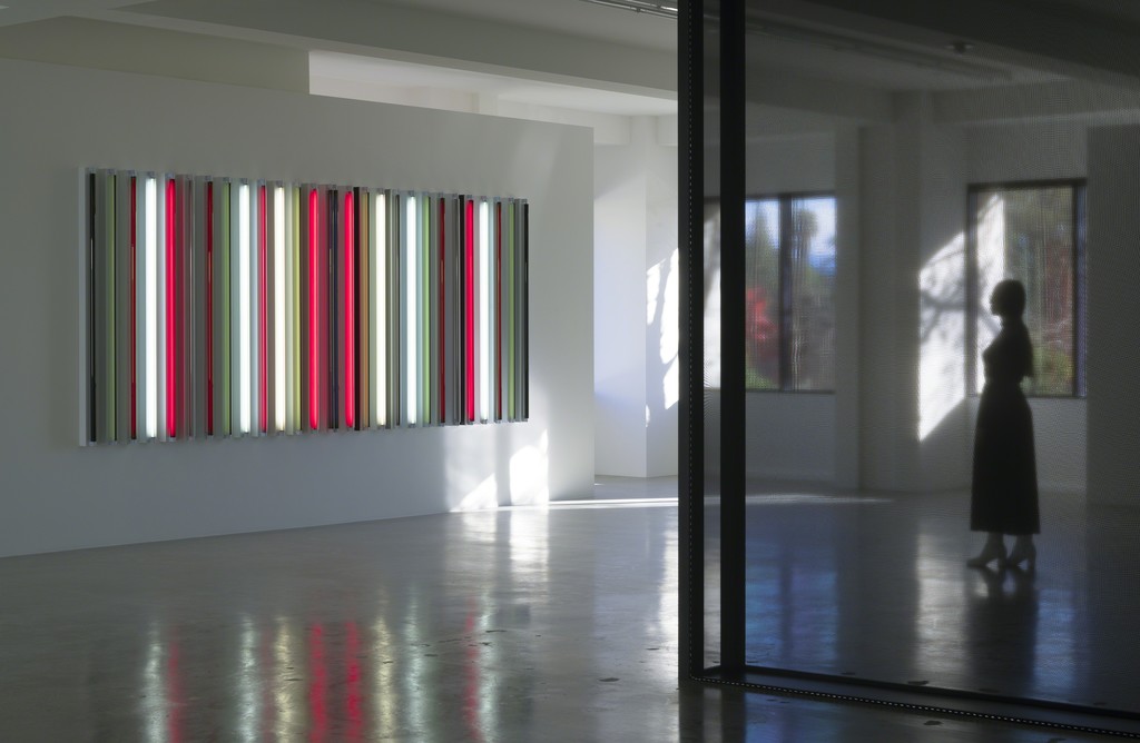 Robert Irwin, Installation view, Sprüth Magers, Los Angeles, January 23 - April 21, 2018; Courtesy the artist and Sprüth Magers; Photography by Robert Wedemeyer Robert Irwin, Installation view, Sprüth Magers, Los Angeles, January 23 - April 21, 2018; Courtesy the artist and Sprüth Magers; Photography by Robert Wedemeyer