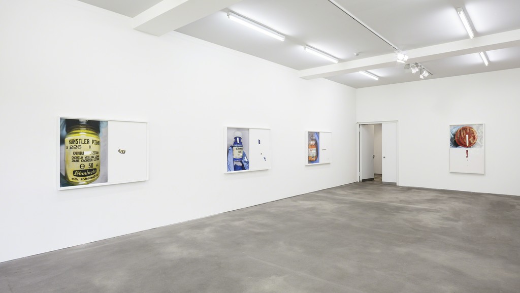 Analia Saban, Installation view, 'Pigmente', Sprüth Magers, Berlin, July 7 - September 2, 2017
© Analia Saban, Courtesy Sprüth Magers, Photography by Timo Ohler Analia Saban, Installation view, 'Pigmente', Sprüth Magers, Berlin, July 7 - September 2, 2017
© Analia Saban, Courtesy Sprüth Magers, Photography by Timo Ohler
