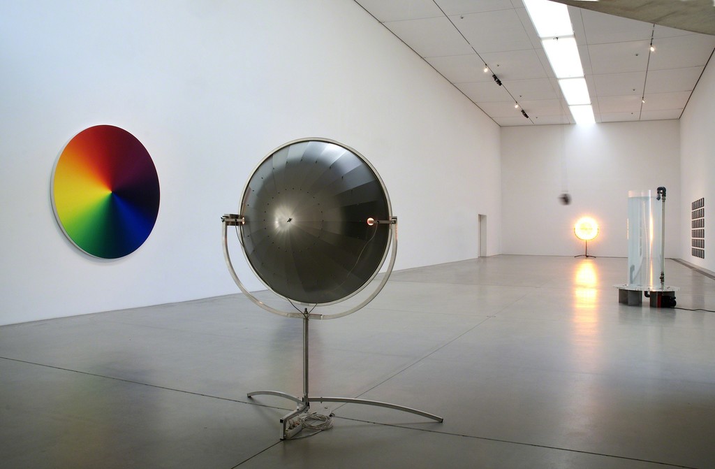 Olafur Eliasson – Works from the Boros Collection 1994 – 2015, Langen Foundation 2015. © Olafur Eliasson, photo: Wolfgang Vollmer Olafur Eliasson – Works from the Boros Collection 1994 – 2015, Langen Foundation 2015. © Olafur Eliasson, photo: Wolfgang Vollmer
