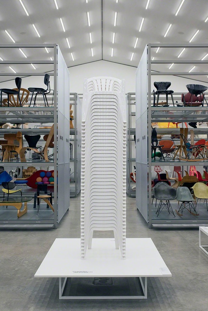 © Vitra Design Museum »Monobloc – A Chair for the World«, 2017, Photo: Roland Schmid
© Vitra Design Museum »Monobloc – A Chair for the World«, 2017, Photo: Roland Schmid