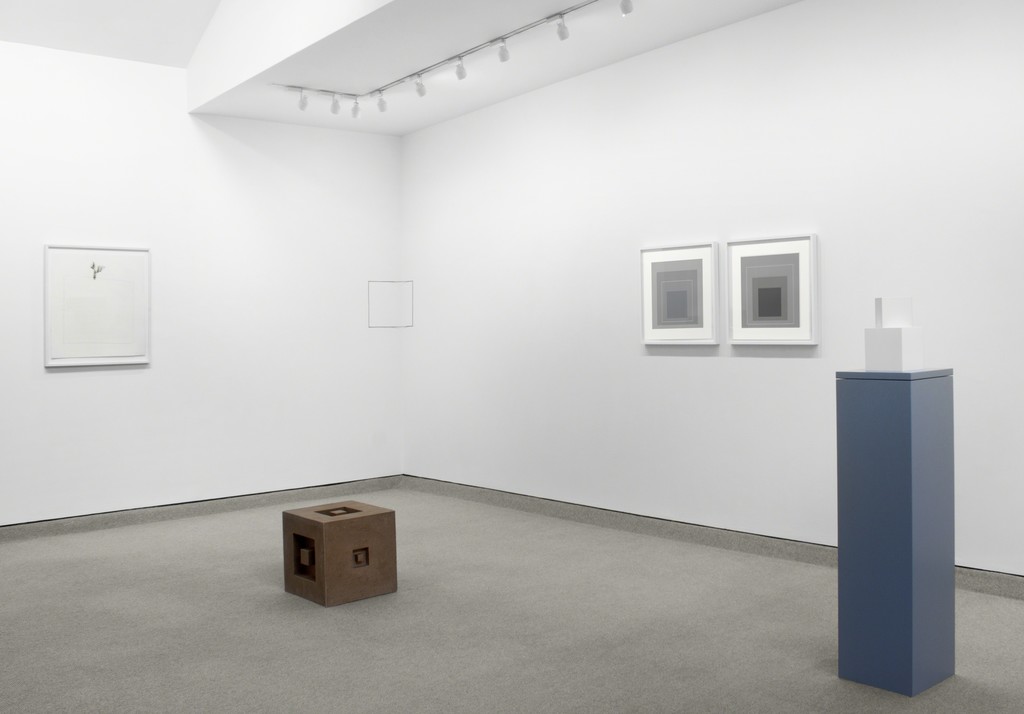 From left to right Liliana Porter, Erwin Heerich, Fred Sandback, Josef Albers and Sol LeWitt. From left to right Liliana Porter, Erwin Heerich, Fred Sandback, Josef Albers and Sol LeWitt.