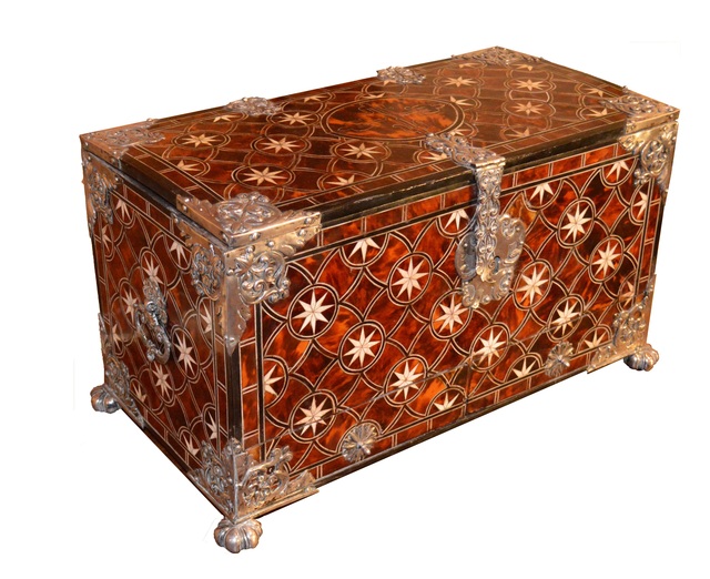 Unknown Artist, ‘Cofre con plata’, Siglo XVII, Mario Uvence