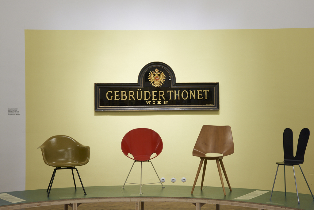 MAK Exhibition View, 2019
BENTWOOD AND BEYOND
Thonet and Modern Furniture Design
MAK Exhibition Hall
© MAK/Georg Mayer
MAK Exhibition View, 2019
BENTWOOD AND BEYOND
Thonet and Modern Furniture Design
MAK Exhibition Hall
© MAK/Georg Mayer
