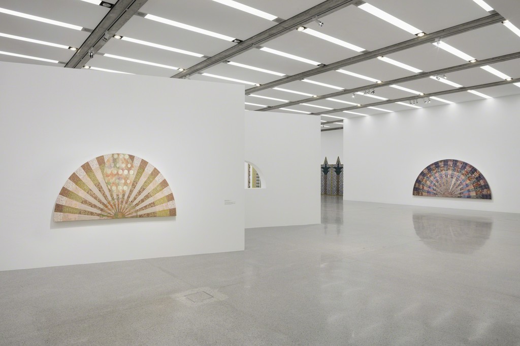 Ausstellungsansicht / Exhibition view
Pattern and Decoration. Ornament als Versprechen / Ornament as Promise,
mumok Museum moderner Kunst Stiftung Ludwig Wien,
23. Februar bis 8. September 2019 / February 23 to September 8, 2019
Miriam Schapiro, Pink Light Fan (1979), Geometry in Flowers (1978)
Photo: Stephan Wyckoff
© mumok Ausstellungsansicht / Exhibition view
Pattern and Decoration. Ornament als Versprechen / Ornament as Promise,
mumok Museum moderner Kunst Stiftung Ludwig Wien,
23. Februar bis 8. September 2019 / February 23 to September 8, 2019
Miriam Schapiro, Pink Light Fan (1979), Geometry in Flowers (1978)
Photo: Stephan Wyckoff
© mumok