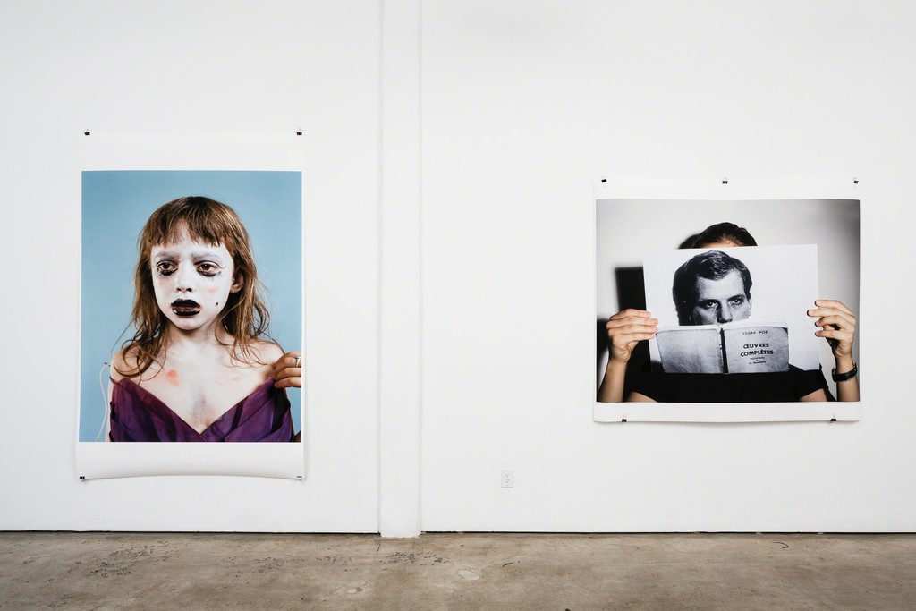 Aura Rosenberg installation view "Who Am I? What Am I? Where Am I? at Meliksetian | Briggs, Los Angeles Aura Rosenberg installation view "Who Am I? What Am I? Where Am I? at Meliksetian | Briggs, Los Angeles