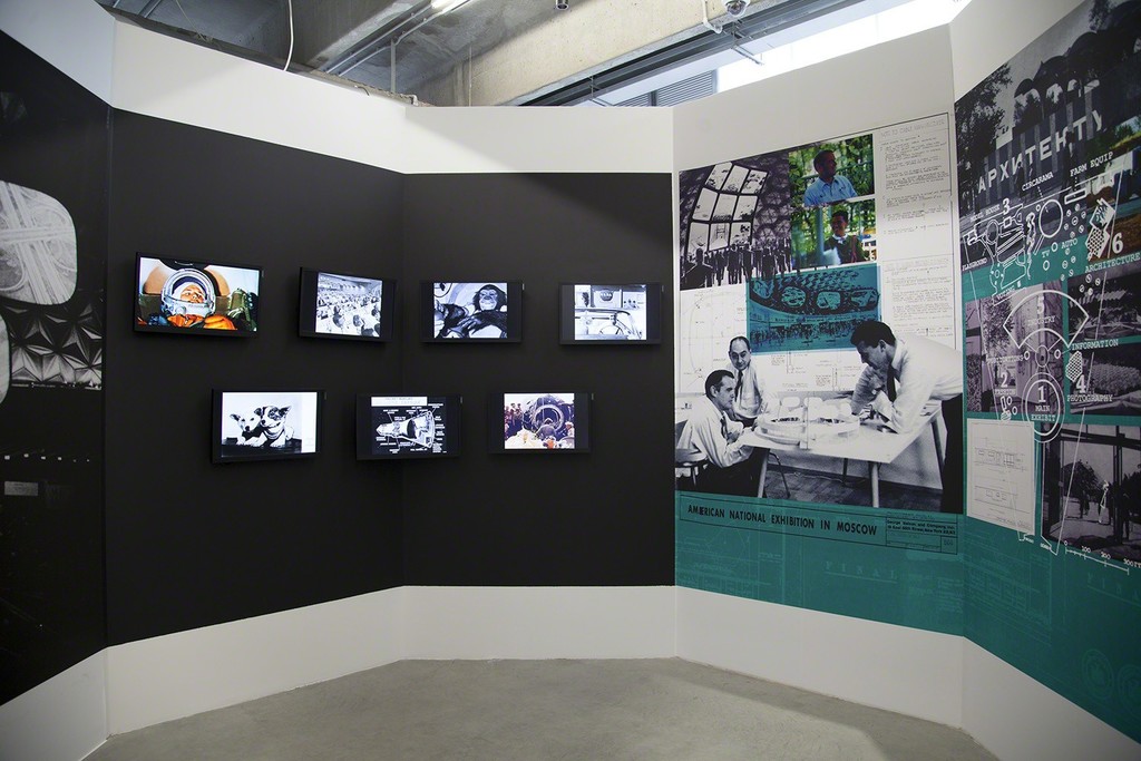 Installation view of "Field Research: A Progress Report" (2015), Garage Museum of Contemporary Art, Moscow. Photo: Lily Idov Installation view of "Field Research: A Progress Report" (2015), Garage Museum of Contemporary Art, Moscow. Photo: Lily Idov