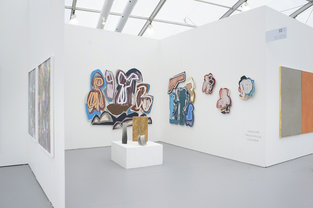 Installation view of booth B6. Justine Hill (paintings), Nikolai Ishchuk (sculptures). Installation view of booth B6. Justine Hill (paintings), Nikolai Ishchuk (sculptures).