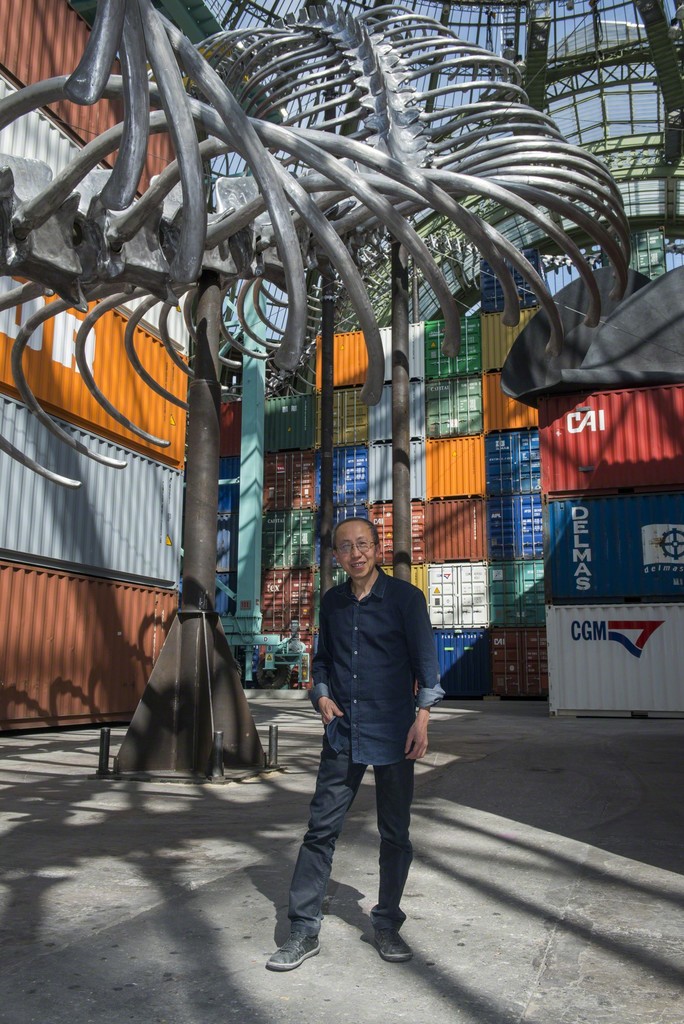 Huang Yong Ping, Empires, MONUMENTA 2016 © Adagp, Paris 2016, courtesy de l’artiste et kamel mennour, Paris, Photo Didier Plowy pour la Rmn-GP Huang Yong Ping, Empires, MONUMENTA 2016 © Adagp, Paris 2016, courtesy de l’artiste et kamel mennour, Paris, Photo Didier Plowy pour la Rmn-GP