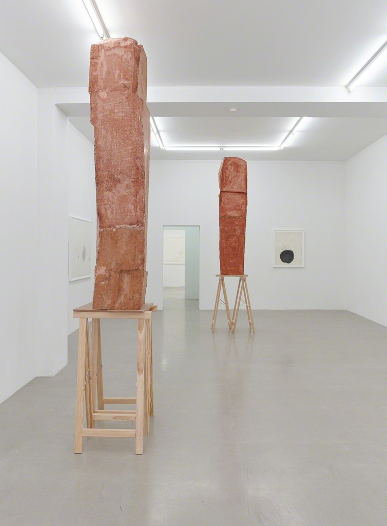 installation view Esther Kläs & Linda Matalon installation view Esther Kläs & Linda Matalon