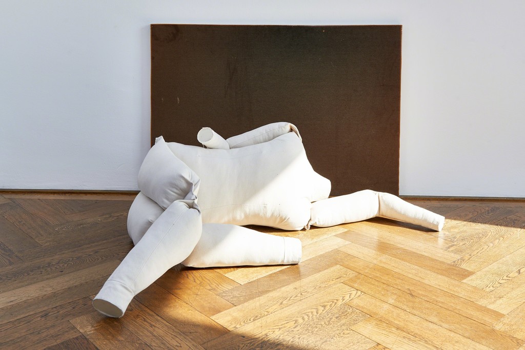 Shahryar Nashat, installation view, "The Cold Horizontals," view on, "Player," 2017, Kunsthalle Basel, 2017. Photo:
Philipp Hänger / Kunsthalle Basel Shahryar Nashat, installation view, "The Cold Horizontals," view on, "Player," 2017, Kunsthalle Basel, 2017. Photo:
Philipp Hänger / Kunsthalle Basel
