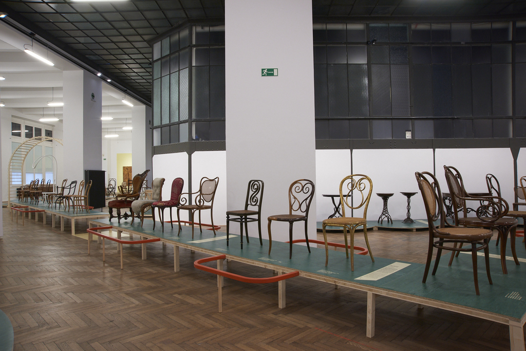 MAK Exhibition View, 2019
BENTWOOD AND BEYOND
Thonet and Modern Furniture Design
MAK Exhibition Hall
© MAK/Georg Mayer
MAK Exhibition View, 2019
BENTWOOD AND BEYOND
Thonet and Modern Furniture Design
MAK Exhibition Hall
© MAK/Georg Mayer