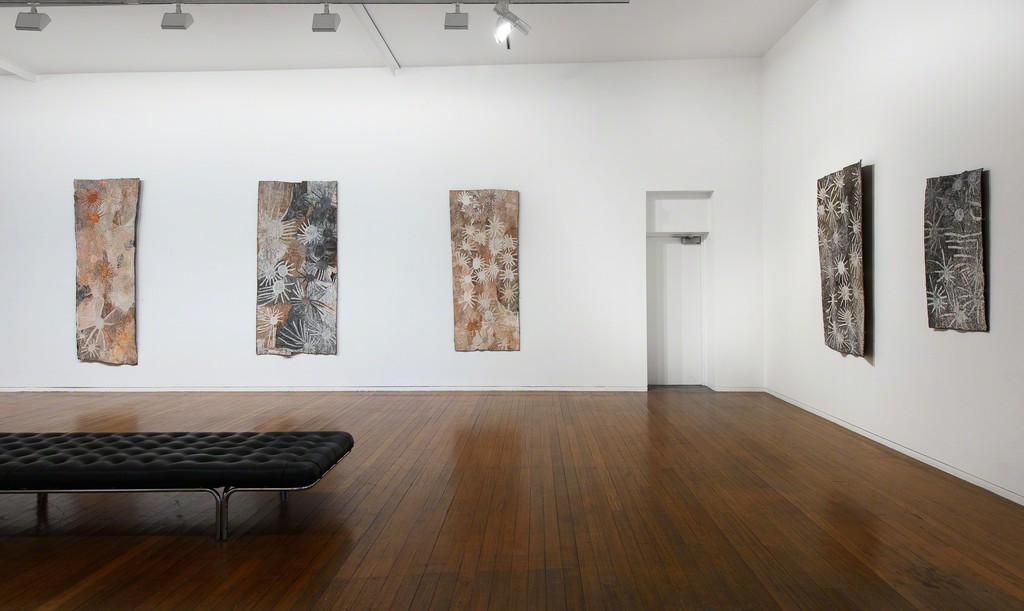 Nyapanyapa Yunupingu, Ganyu, Roslyn Oxley9 Gallery, 2019 (installation view). photo: Luis Power Nyapanyapa Yunupingu, Ganyu, Roslyn Oxley9 Gallery, 2019 (installation view). photo: Luis Power