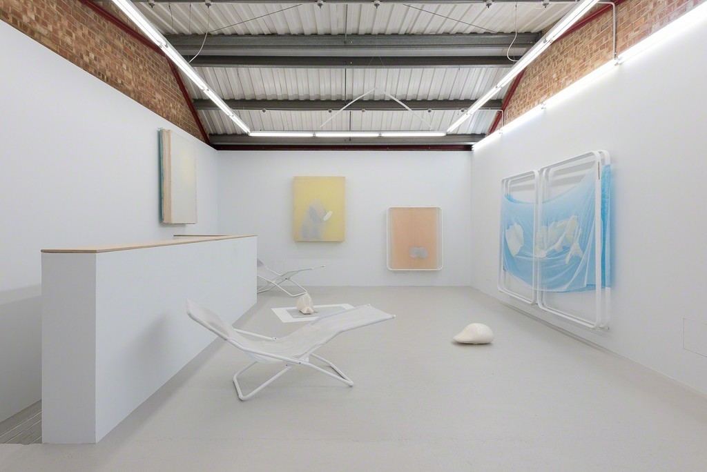 Installation view, Ittah Yoda 'I think mango you say salmon' at Annka Kultys Gallery, London 2016. Photo: Annka Kultys Gallery (Damian Griffiths) Installation view, Ittah Yoda 'I think mango you say salmon' at Annka Kultys Gallery, London 2016. Photo: Annka Kultys Gallery (Damian Griffiths)