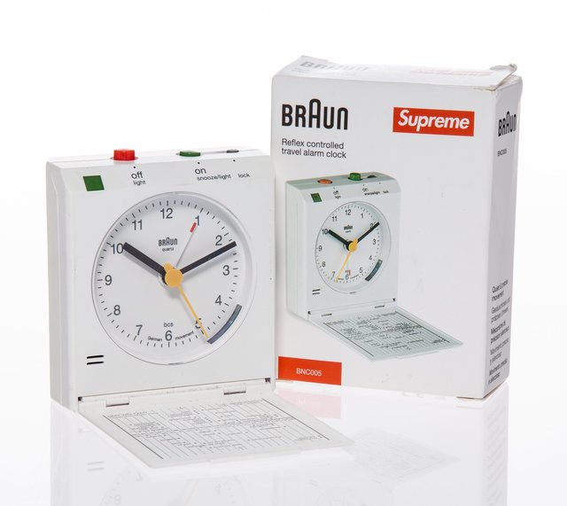 Supreme - ☆Supreme Seiko Alarm Clock White onlineの+spbgp44.ru