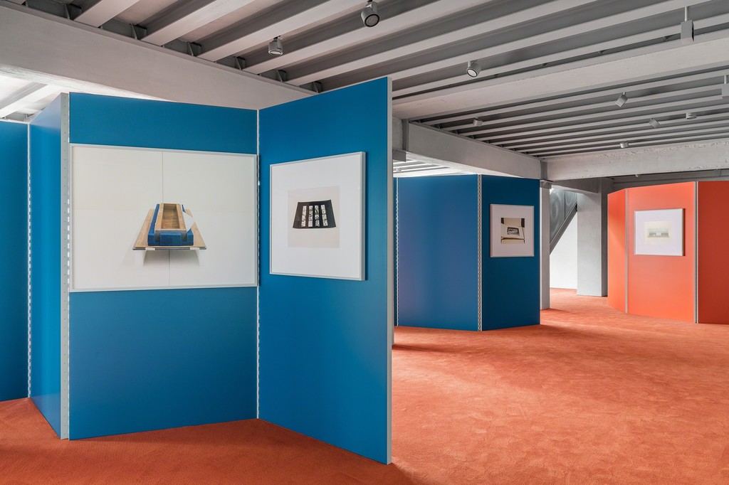 View of the exhibition “Questioning Pictures: Stefano Graziani”
Fondazione Prada Osservatorio, Milan
9 November 2017 - 26 February 2018
Photo Delfino Sisto Legnani and Marco Cappelletti
Courtesy Fondazione Prada View of the exhibition “Questioning Pictures: Stefano Graziani”
Fondazione Prada Osservatorio, Milan
9 November 2017 - 26 February 2018
Photo Delfino Sisto Legnani and Marco Cappelletti
Courtesy Fondazione Prada