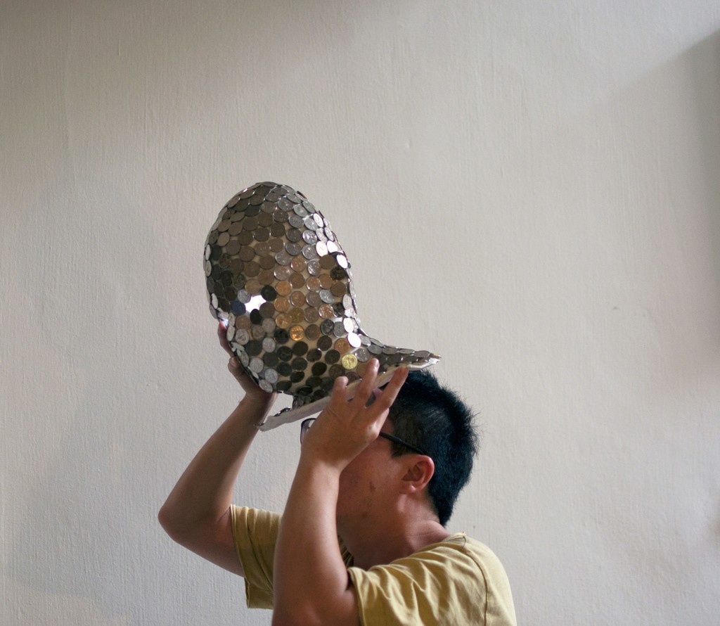Mike HJ Chang, Absolute (Scale-Head), 2015
Digital photograph printed on archival cotton paper, 29cm x 42cm Mike HJ Chang, Absolute (Scale-Head), 2015
Digital photograph printed on archival cotton paper, 29cm x 42cm