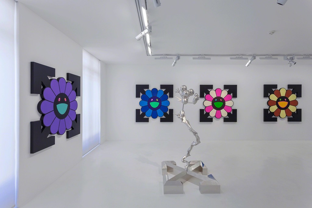 Artworks © Virgil Abloh and © Takashi Murakami. Photo: Zarko Vijatovic. Courtesy Gagosian. Artworks © Virgil Abloh and © Takashi Murakami. Photo: Zarko Vijatovic. Courtesy Gagosian.