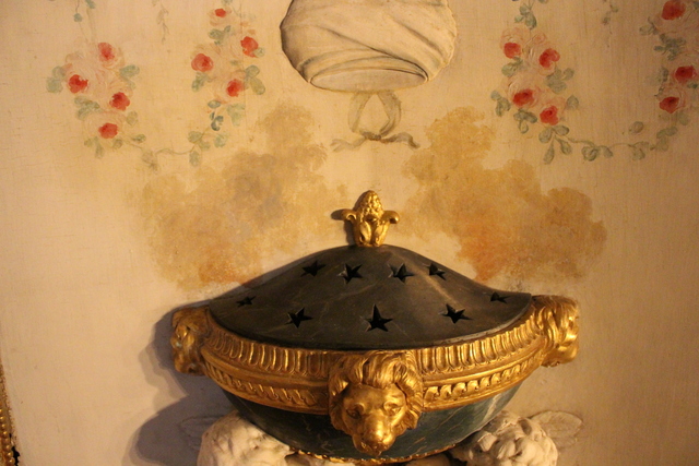 ‘Essence diffuser’, c. 18th century, Château de Fontainebleau