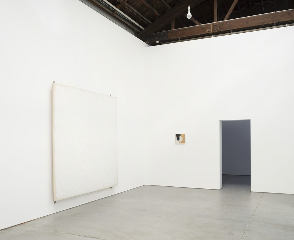 Robert Ryman, installation view, 545 West 22nd Street, New York City. © 2015 Robert Ryman/Artists Rights Society (ARS), New York. Photo: Bill Jacobson Studio, New York. Courtesy the Greenwich Collection, Ltd./Dia Art Foundation, New York Robert Ryman, installation view, 545 West 22nd Street, New York City. © 2015 Robert Ryman/Artists Rights Society (ARS), New York. Photo: Bill Jacobson Studio, New York. Courtesy the Greenwich Collection, Ltd./Dia Art Foundation, New York