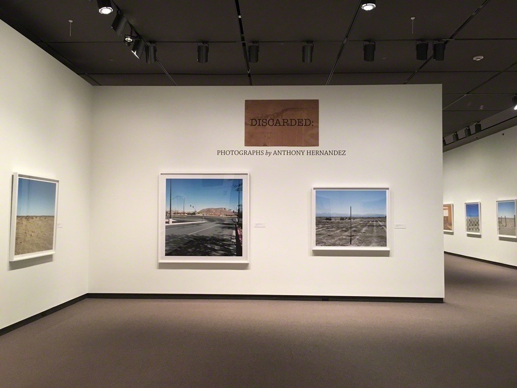 Installation view of "Discarded: Photographs by Anthony Hernandez" at Amon Carter Museum of American Art, Fort Worth (2016) Installation view of "Discarded: Photographs by Anthony Hernandez" at Amon Carter Museum of American Art, Fort Worth (2016)