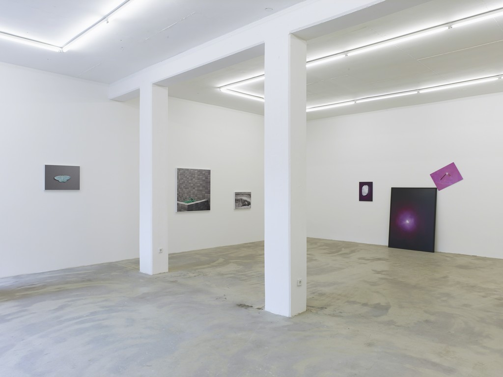 eclipse99, 2014, exhibition view at Klemm's, Berlin eclipse99, 2014, exhibition view at Klemm's, Berlin
