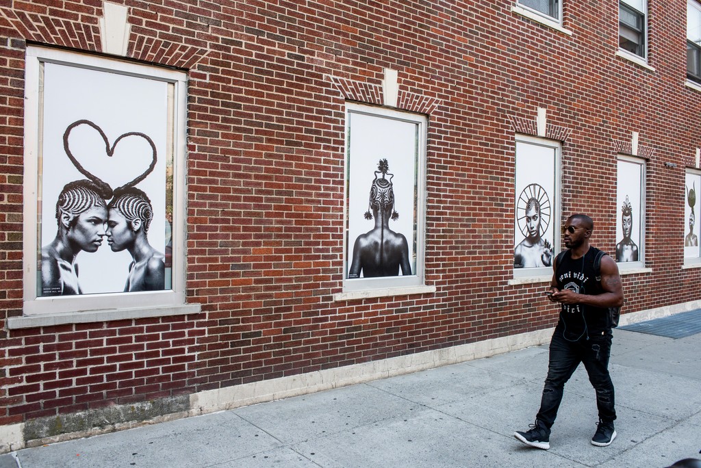 Installation view of "BRAIDS" at MoCADA, New York (2016). Courtesy of MoCADA, Image by Roy Rochlin. Installation view of "BRAIDS" at MoCADA, New York (2016). Courtesy of MoCADA, Image by Roy Rochlin.