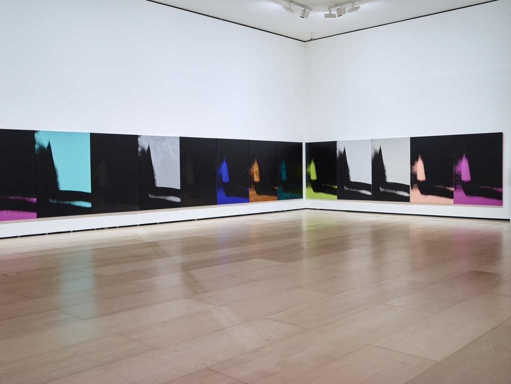 Andy Warhol, Shadows (1978–79). Installation view at Dia: Beacon, New York. © The Andy Warhol Foundation for the Visual Arts, Inc. / VEGAP Photo: Bill Jacobson Andy Warhol, Shadows (1978–79). Installation view at Dia: Beacon, New York. © The Andy Warhol Foundation for the Visual Arts, Inc. / VEGAP Photo: Bill Jacobson