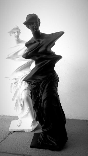 Ciler, ‘Venus de Milo negra’, 2019, Sculpture, Resin crystal and high solids paint, MAIA Contemporary