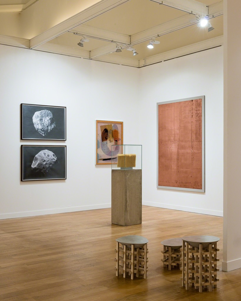Valentin @ FIAC 2018, Grand Palais, Paris (FR).
Booth 1F15 with:
Cécile Bart, Eric Baudart, Jean-Baptiste Bernadet, Border Lab (Arthur Gaston-Dreyfus & Nils Montigny), Folkert de Jong, Stephen Felton, Nicolas Moulin & David Renggli.
© Photo: Grégory Copitet / Courtesy of the artists and Valentin, Paris. Valentin @ FIAC 2018, Grand Palais, Paris (FR).
Booth 1F15 with:
Cécile Bart, Eric Baudart, Jean-Baptiste Bernadet, Border Lab (Arthur Gaston-Dreyfus & Nils Montigny), Folkert de Jong, Stephen Felton, Nicolas Moulin & David Renggli.
© Photo: Grégory Copitet / Courtesy of the artists and Valentin, Paris.