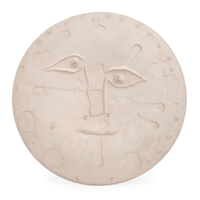 Pablo Picasso, ‘Visage (A.R. 533)’, 1965, Design/Decorative Art, White ceramic plate, Doyle